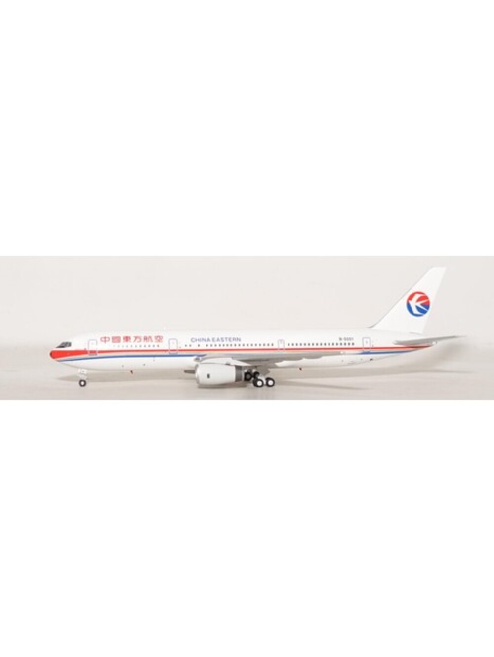 1:400 Dream Wings China Eastern Airlines B 767-300 B-5001 94303 CW24009 Airpl...